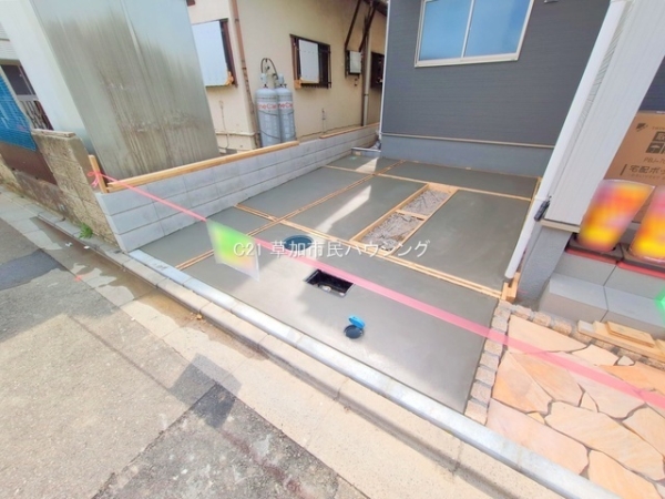 八潮市伊草1丁目　新築一戸建て　6期