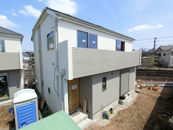 草加市八幡町　新築一戸建て　2号棟