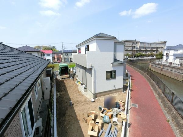 草加市八幡町　新築一戸建て　2号棟