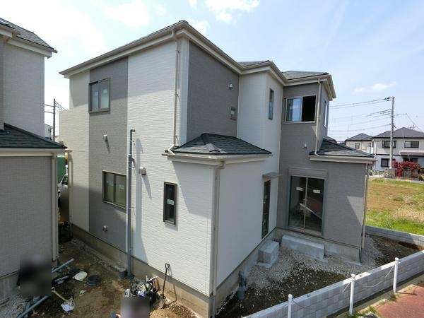 草加市八幡町　新築一戸建て　1号棟
