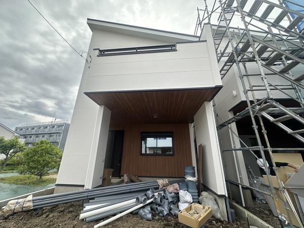 草加市氷川町　新築一戸建て　11期4号棟