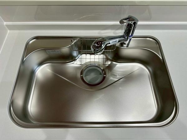 八潮市大曽根　新築一戸建て　7期2号棟