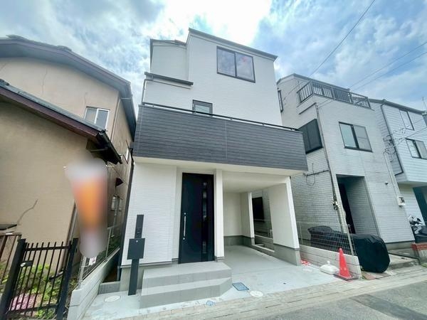 草加市氷川町　新築一戸建て
