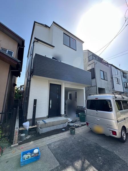 草加市氷川町　新築一戸建て