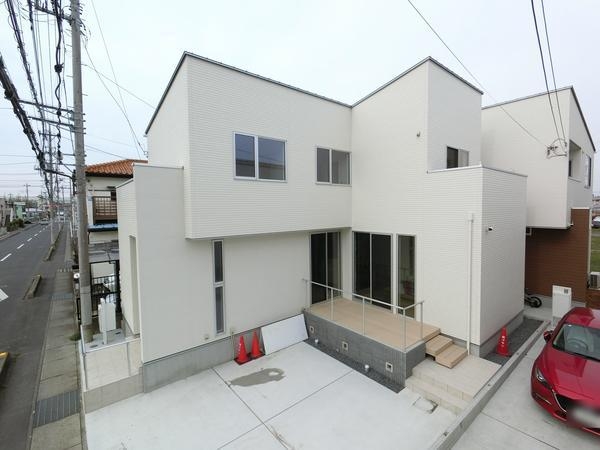 草加市中根2丁目　新築一戸建て　A号棟