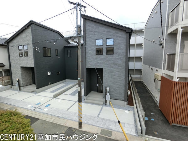 草加市谷塚1丁目　新築一戸建て　2期1号棟