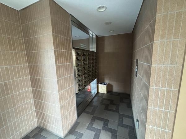 草加氷川ローヤルコーポ