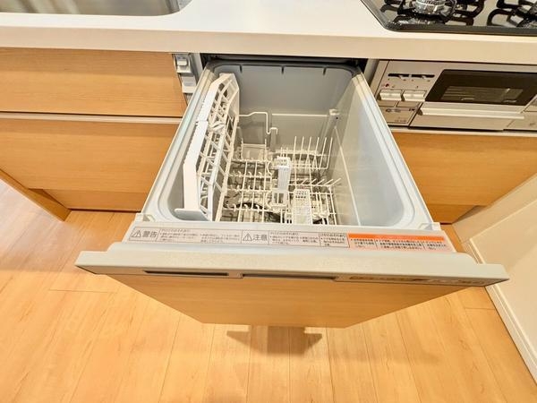 草加氷川ローヤルコーポ