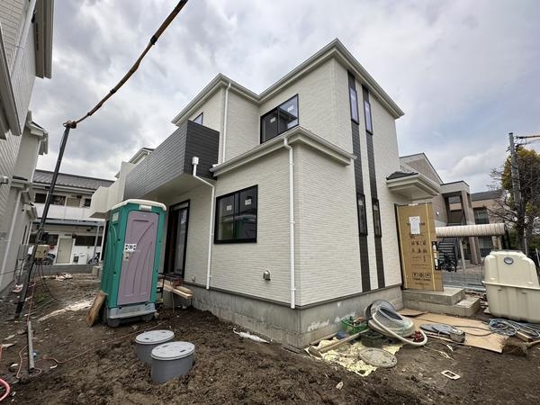 八潮市上馬場　新築一戸建て　B号棟