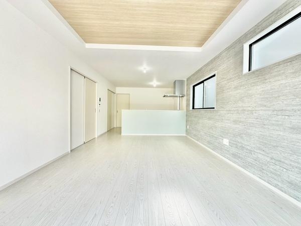 八潮市木曽根　新築一戸建て　1期1号棟