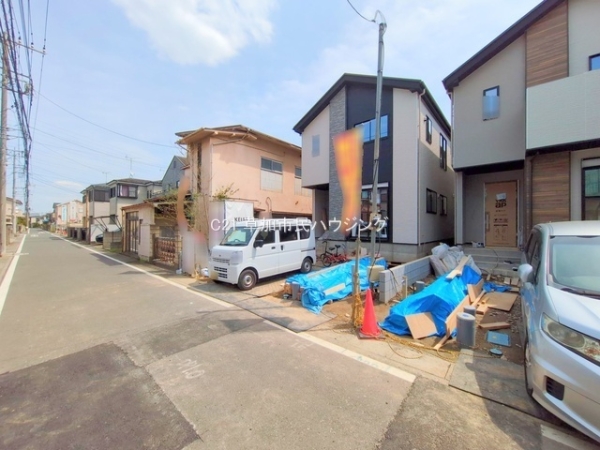 八潮市鶴ケ曽根　新築一戸建て　4期2号棟