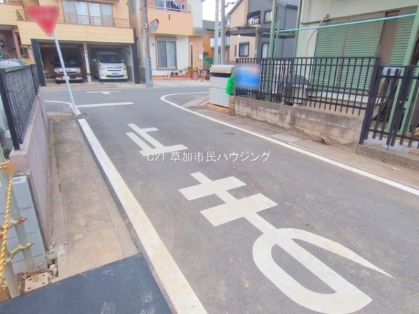 八潮市鶴ケ曽根　新築一戸建て　4期1号棟