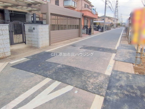 八潮市鶴ケ曽根　新築一戸建て　4期1号棟