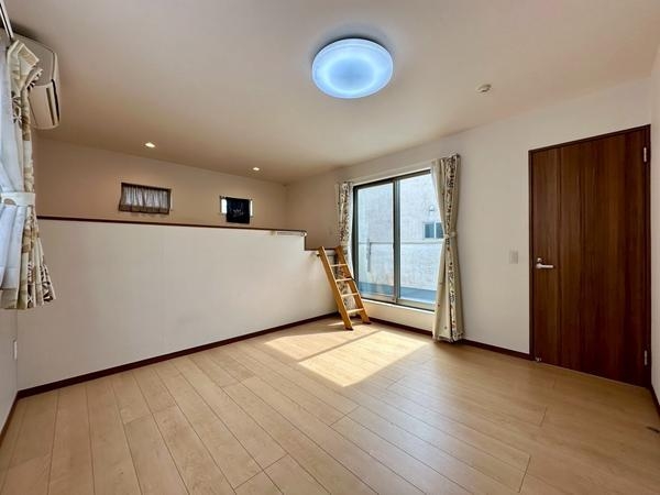 草加市手代３丁目の中古一戸建て