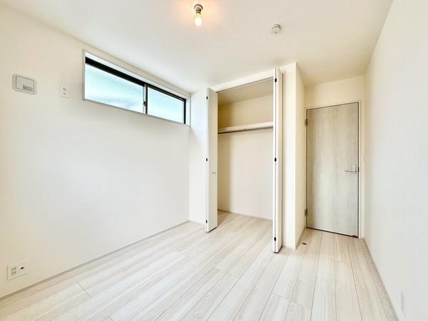 八潮市八條　新築一戸建て