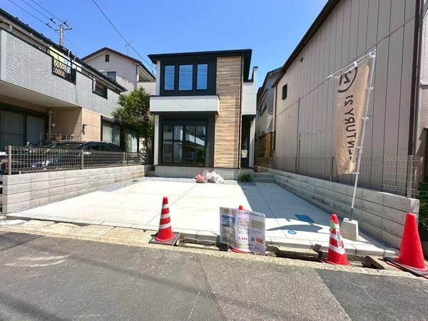 草加市氷川町　新築一戸建て　12期