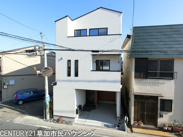 草加市瀬崎5丁目　新築一戸建て