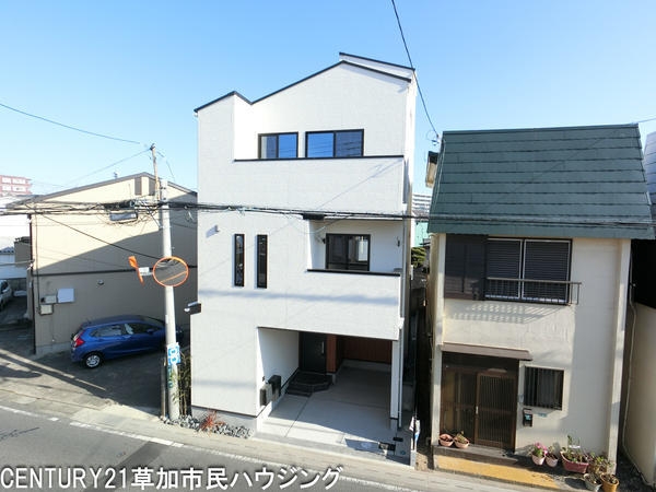 草加市瀬崎5丁目　新築一戸建て