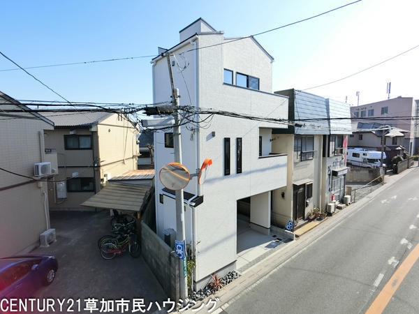 草加市瀬崎5丁目　新築一戸建て