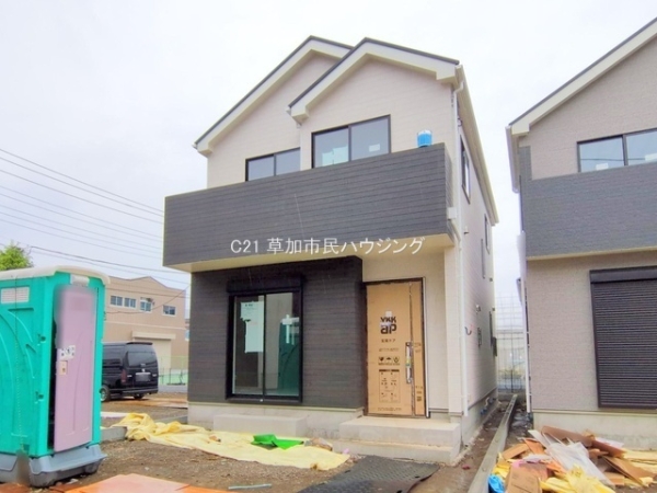 草加市青柳7丁目　新築一戸建て　3期C号棟