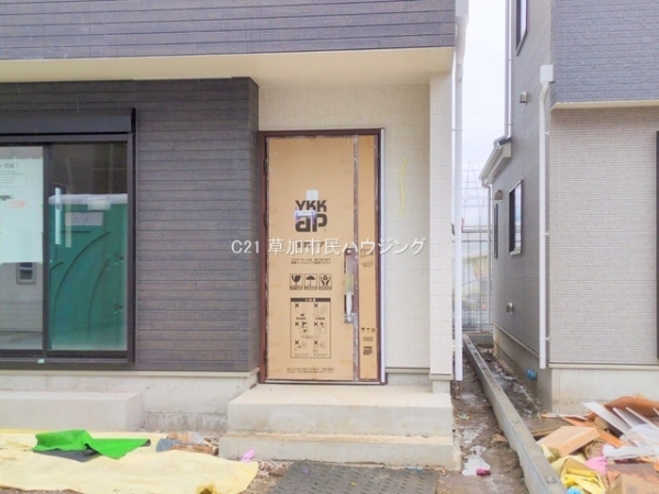 草加市青柳7丁目　新築一戸建て　3期C号棟
