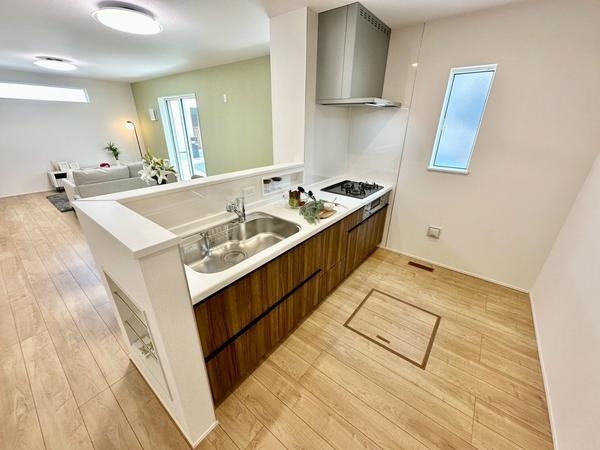 草加市苗塚町　新築一戸建て　23　1期12号棟