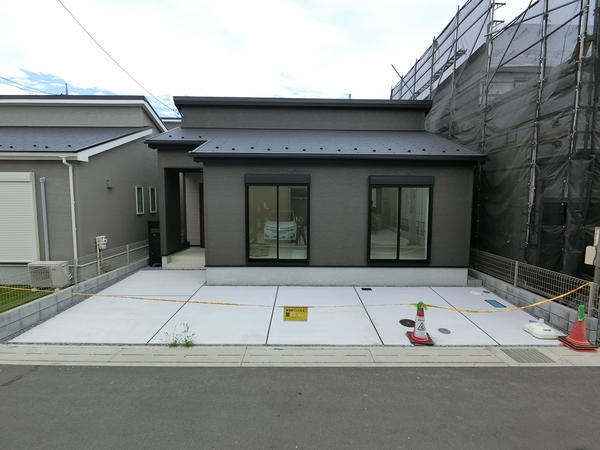 草加市苗塚町　新築一戸建て　23　1期8号棟