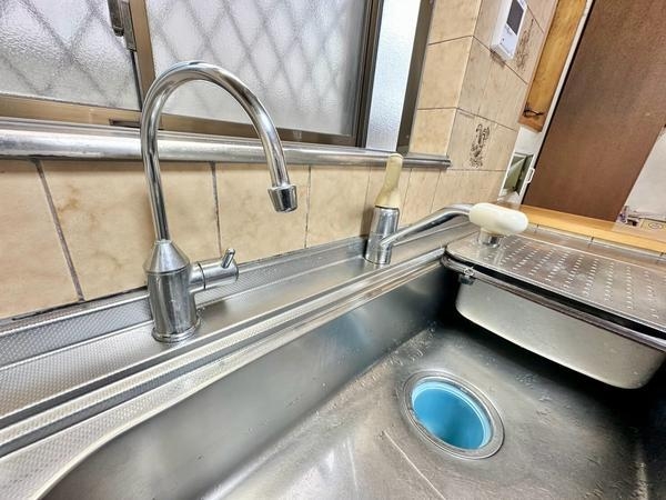 草加市新栄1丁目　中古一戸建て