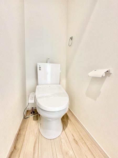 草加市稲荷2丁目　新築一戸建て　11期