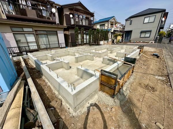 草加市長栄2丁目　新築一戸建て　2号棟
