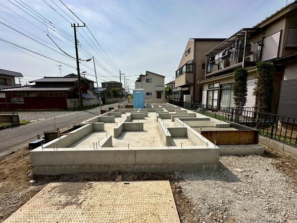 草加市長栄2丁目　新築一戸建て　2号棟