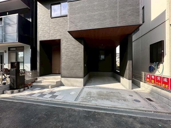 草加市谷塚1丁目　新築一戸建て　3期