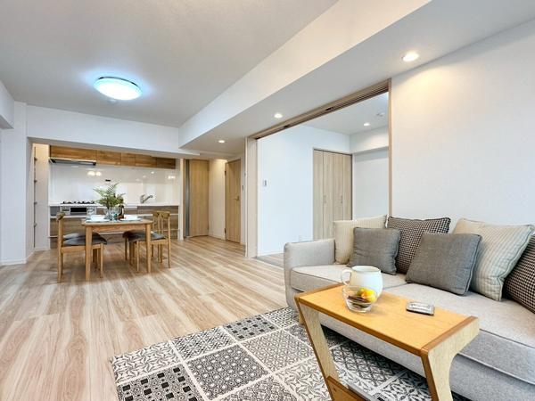 草加松原ハイツ　A棟