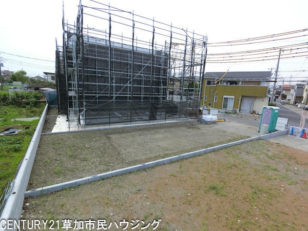 草加市谷塚上町の土地