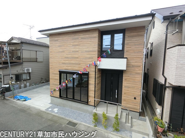 草加市清門3丁目　新築一戸建て　4期