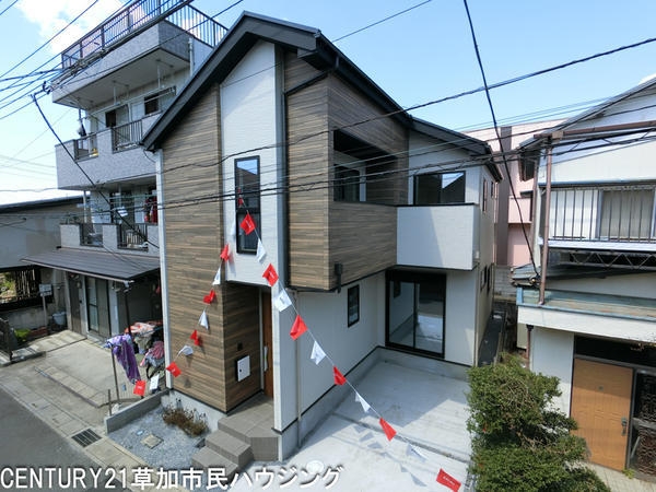 草加市青柳5丁目　新築一戸建て　6期