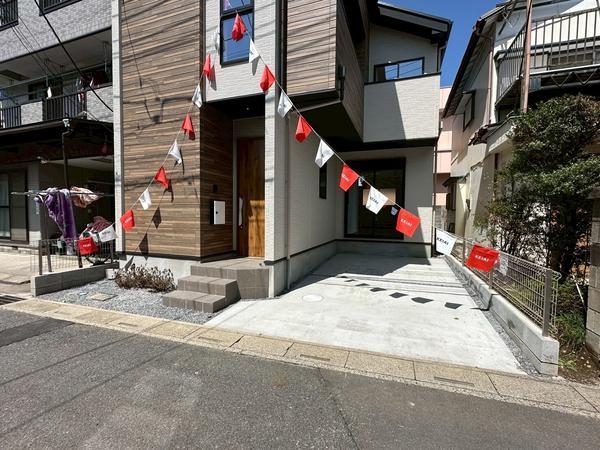 草加市青柳5丁目　新築一戸建て　6期
