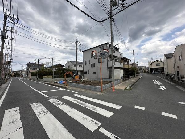 草加市北谷2丁目　新築一戸建て　10期
