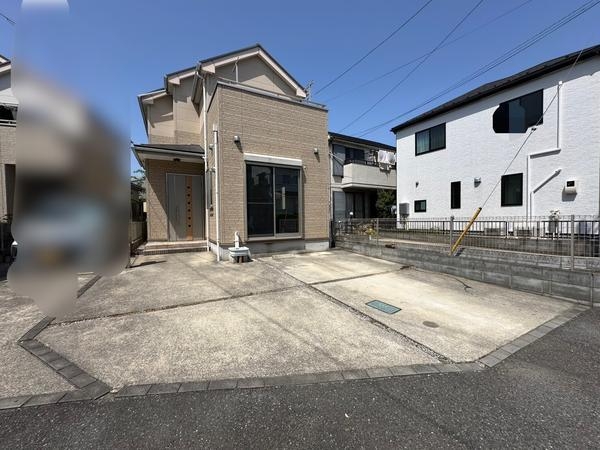草加市北谷2丁目　中古一戸建て