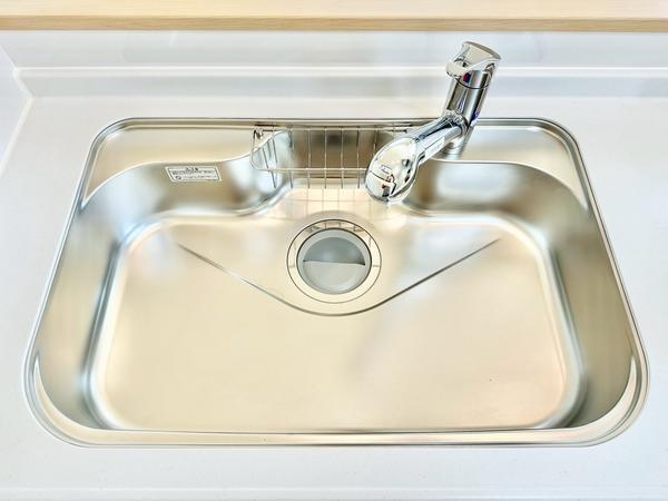 八潮市木曽根　新築一戸建て　1号棟