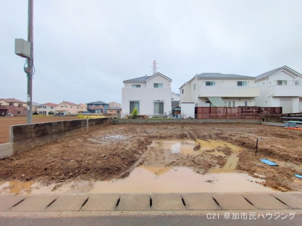 八潮市木曽根　新築一戸建て　1号棟