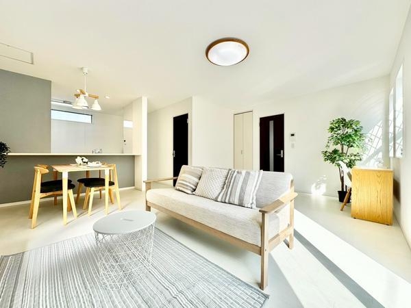 草加市西町の中古一戸建て