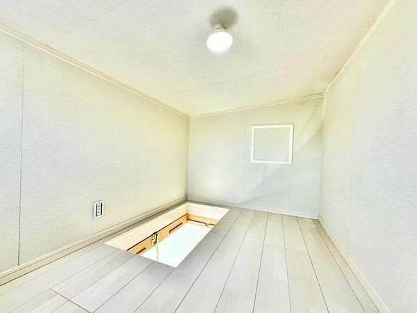 草加市西町の中古一戸建て