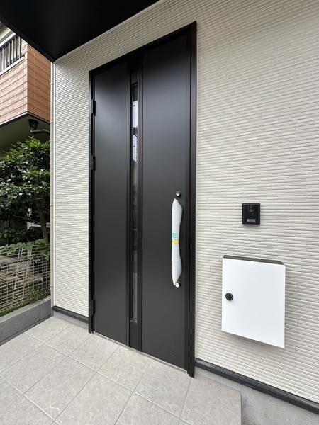 八潮市緑町3丁目　新築一戸建て　5期2号棟