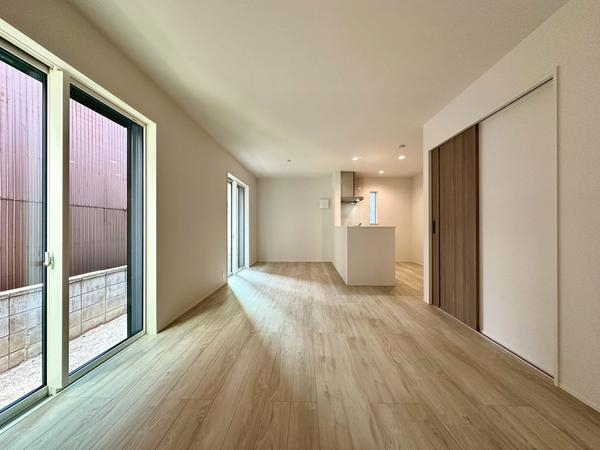 草加市新里町　新築一戸建て　24　1期