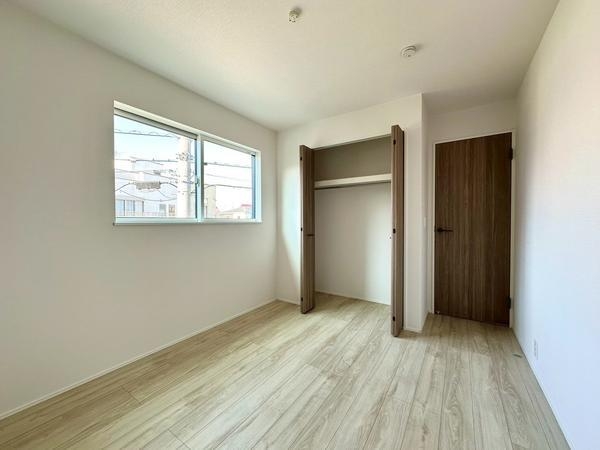 草加市新里町　新築一戸建て　24　1期