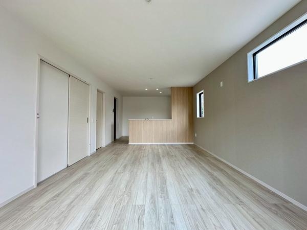 八潮市新町　新築一戸建て　2期