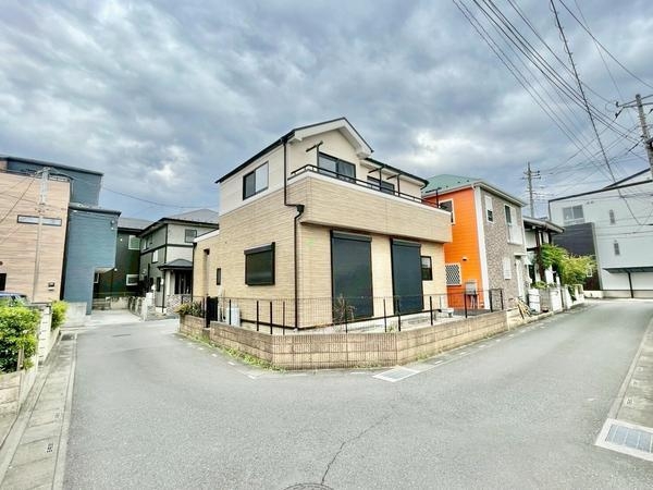 草加市花栗1丁目　中古一戸建て