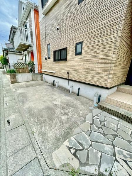 草加市花栗１丁目の中古一戸建て