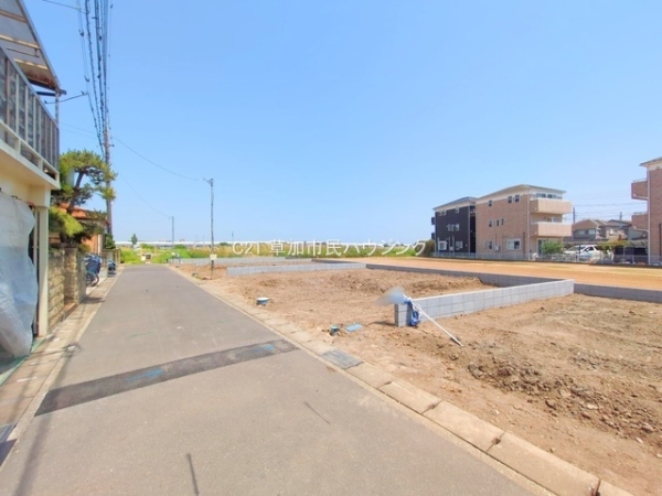 八潮市大字木曽根の土地